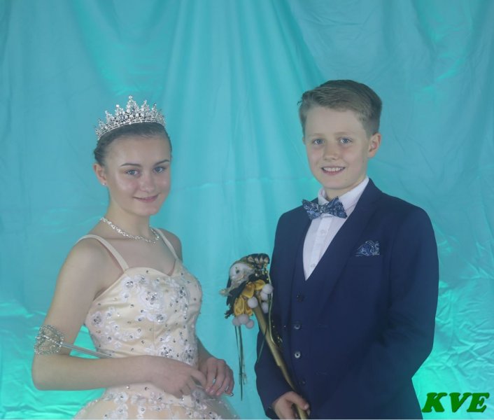 2022/2023 Emilia I. & Hannes I. 2022/2023 Emilia I. & Hannes I.