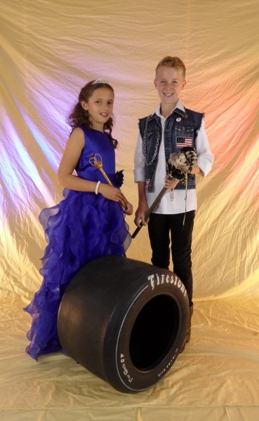 2017/2018 Laura I. & Daniel I. 2017/2018 Laura I. & Daniel I.